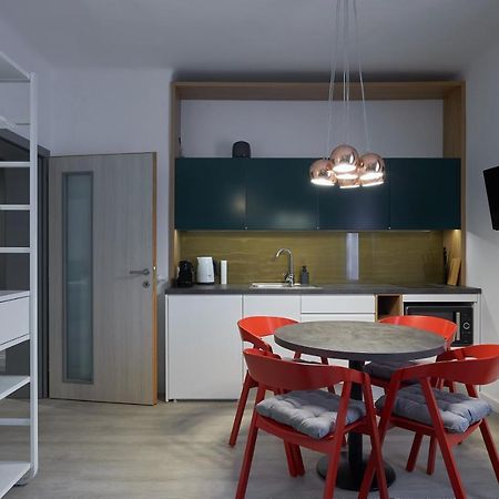 7Domb Apartman Komlo Экстерьер фото