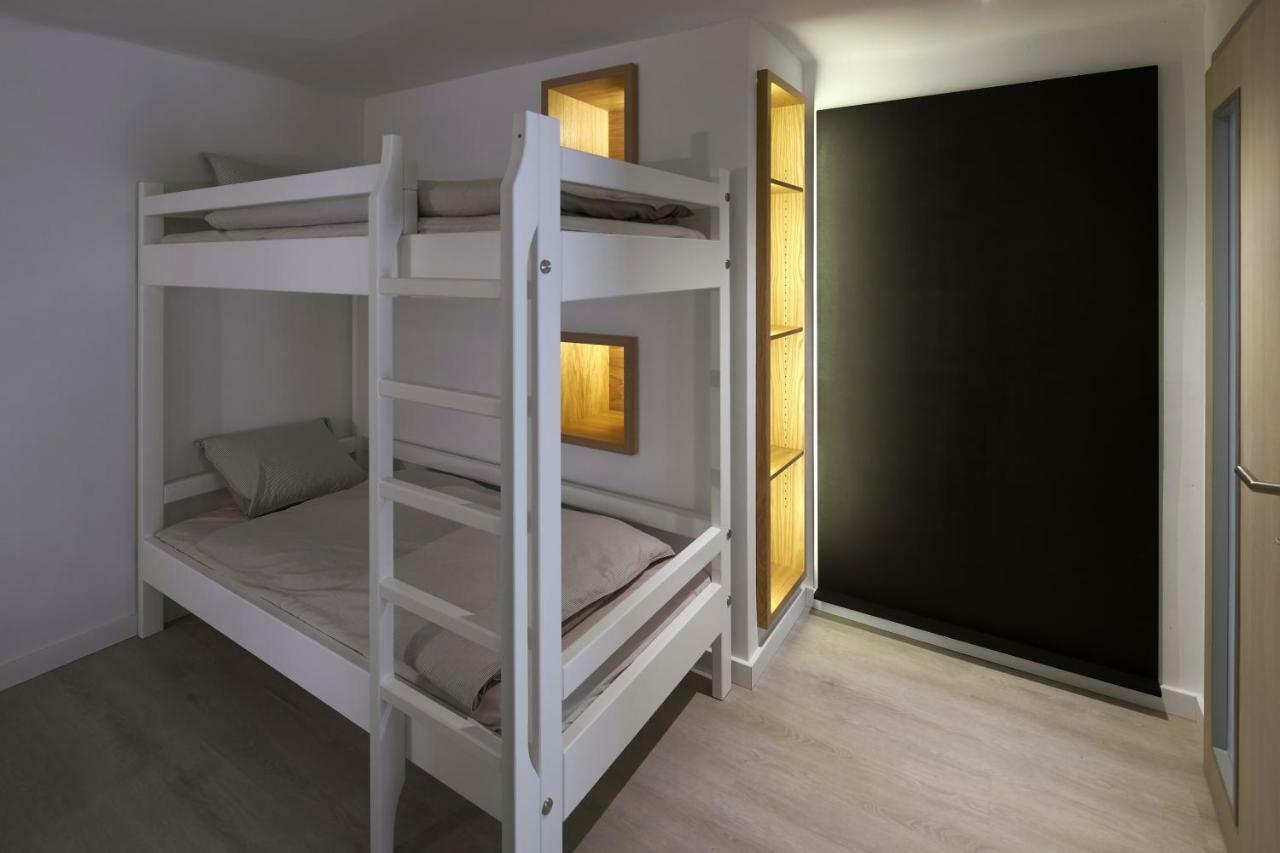 7Domb Apartman Komlo Экстерьер фото